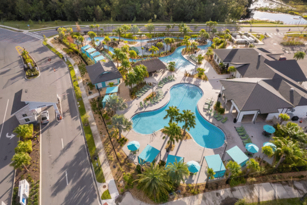Casa de lujo épica con parque acuático gratuito/¡10 millas de Disney! - Image 7