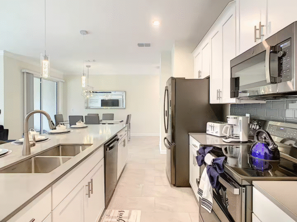Casa de lujo épica con parque acuático gratuito/¡10 millas de Disney! - Image 15